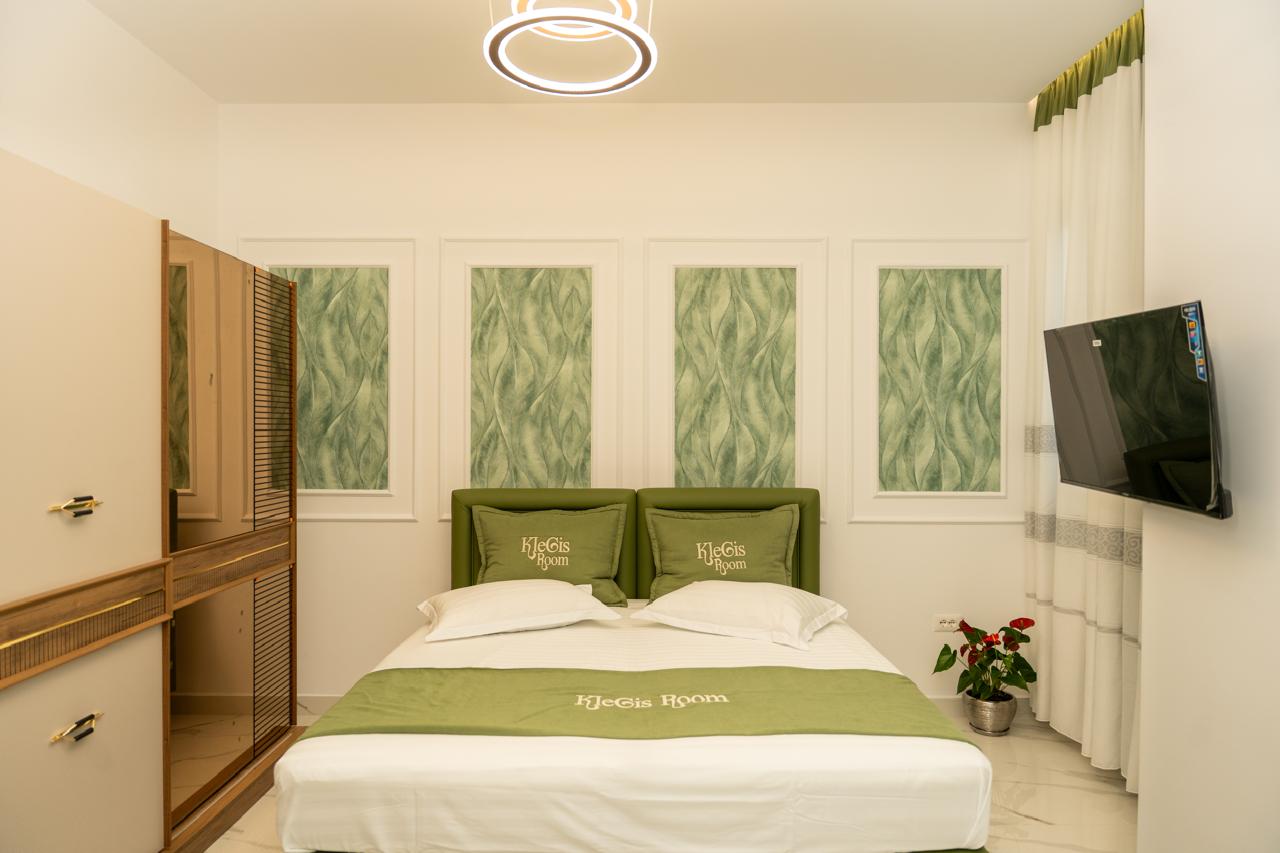 Quadruple Room with Bathroom